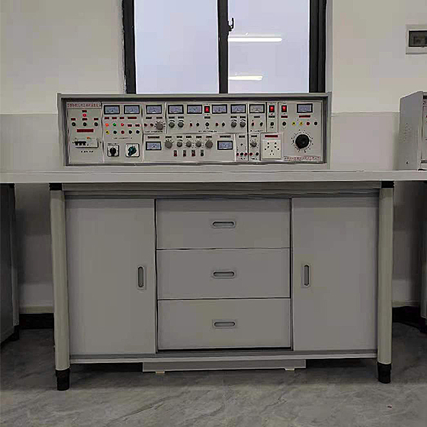 电工电子基础实训台(图1) 电工电子基础实训台,便携式机械传动组合实验台